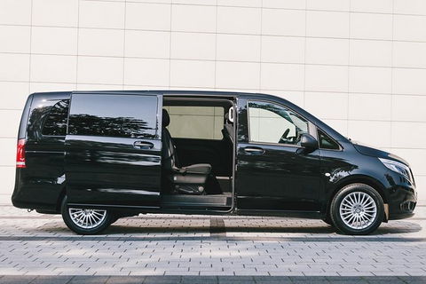 Adelaide Airport To Hotel Round-Trip Private Business Transfer - Lightning Ridge Tourism 1