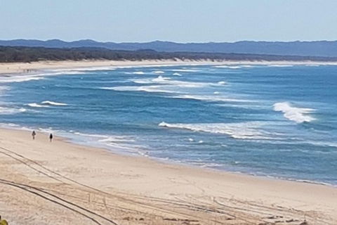 Beach Fishing - Lightning Ridge Tourism 0