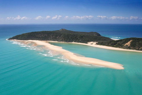 Rainbow Beach Surf Lesson Australia\'s Longest Wave 4X4 Adventure - Lightning Ridge Tourism 4