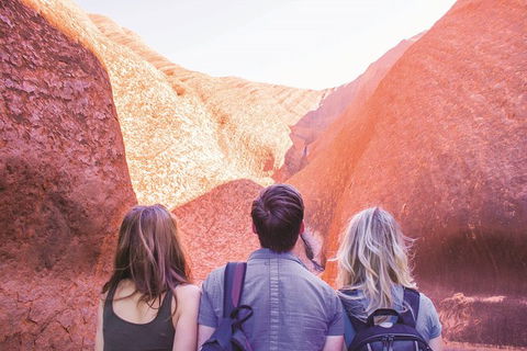 Uluru Sunrise And Guided Base Walk - Lightning Ridge Tourism 9