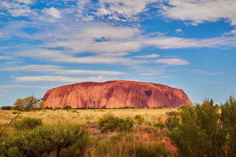Uluru Sunrise And Guided Base Walk - Lightning Ridge Tourism 7
