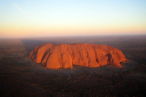 Scenic Flight: Uluru Rock Blast - Lightning Ridge Tourism 4