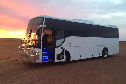 Uluru(Ayers Rock) To Alice Springs Coach Transfer - Lightning Ridge Tourism 0