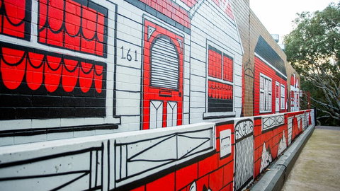 Public Art Walking Trail - Lightning Ridge Tourism 0