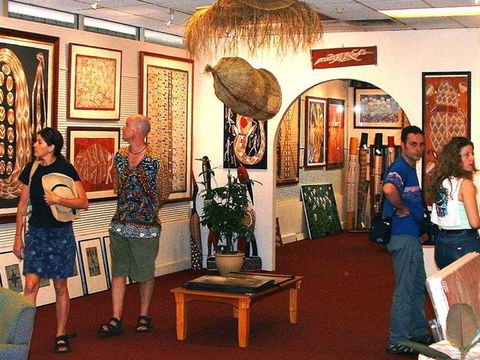 Aboriginal Fine Arts Gallery - Lightning Ridge Tourism 0