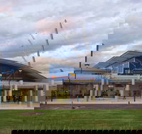 Blacktown Leisure Centre Stanhope - Lightning Ridge Tourism