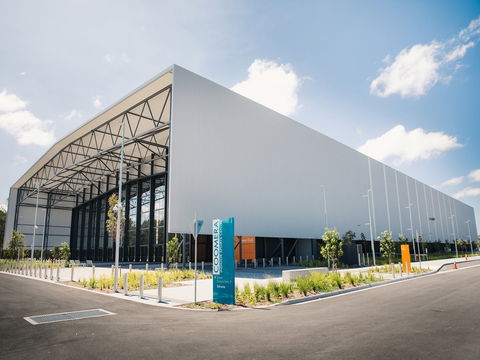 Coomera Indoor Sports Centre - Lightning Ridge Tourism 0