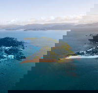 Daydream Island - Lightning Ridge Tourism