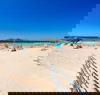 Jetty Beach - Lightning Ridge Tourism