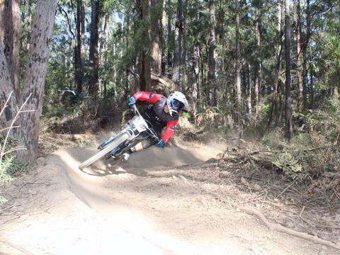 Jolly Nose Mountain Bike Park - Lightning Ridge Tourism 0