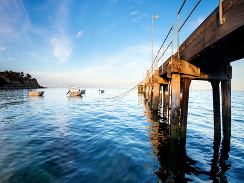 Kingscote Jetty - Lightning Ridge Tourism 0