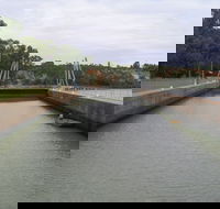 Lock 4 - Lightning Ridge Tourism