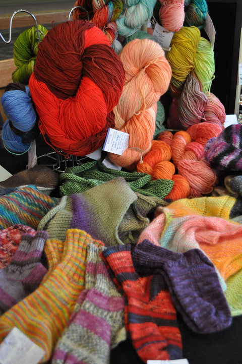 Market In The Mountains, Stanthorpe - Lightning Ridge Tourism 0