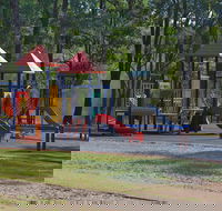 Pembroke Park - Lightning Ridge Tourism