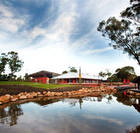 Savannah Visitor Plaza Taronga Western Plains Zoo Dubbo - Lightning Ridge Tourism