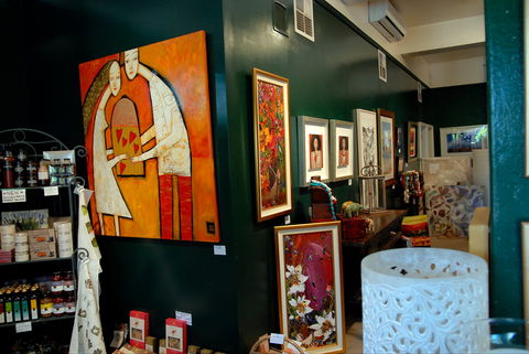 The Moree Gallery - Lightning Ridge Tourism 0