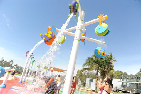 Aquamoves Lakeside Shepparton - Lightning Ridge Tourism 2