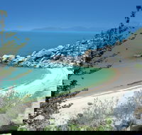 Arthur Bay - Lightning Ridge Tourism