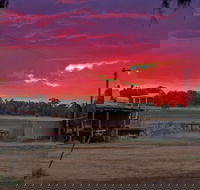 Baan Baa - Lightning Ridge Tourism