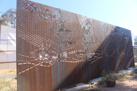 Berri Bridge Mural - Lightning Ridge Tourism 1