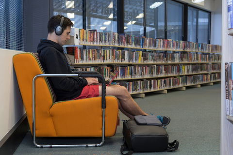 Coffs Harbour Libraries - Lightning Ridge Tourism 0