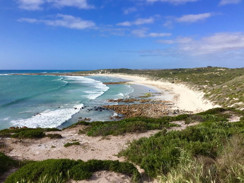 Daly Head National Surfing Reserve - Lightning Ridge Tourism 0