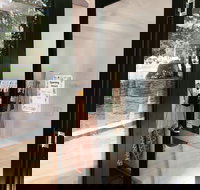 Dot and Frankie - Lightning Ridge Tourism