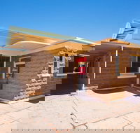 Former Alice Springs Telegraph Repeater Station and Post Office. - Lightning Ridge Tourism