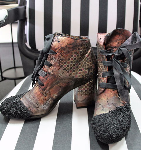 Obsession Shoes Boutique - Lightning Ridge Tourism 1