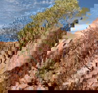 Ochre Pits - Lightning Ridge Tourism