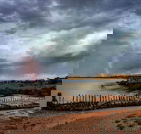Old Number Four Barge - Lightning Ridge Tourism