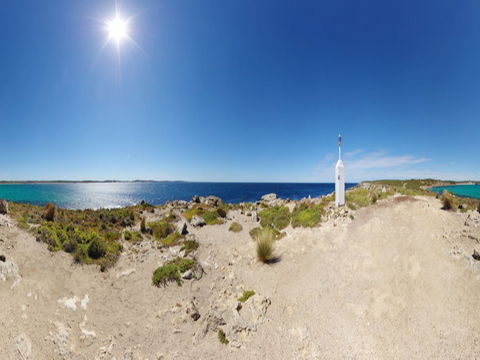 Point Ellen - Lightning Ridge Tourism 0