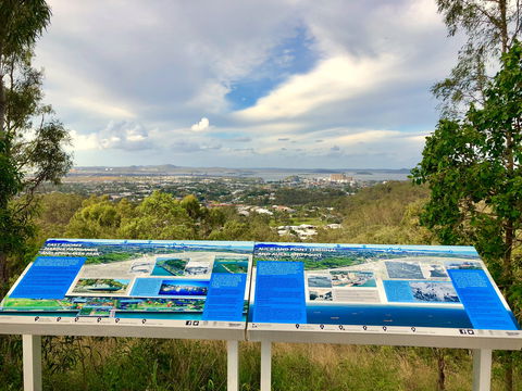 Round Hill Lookout - Lightning Ridge Tourism 1