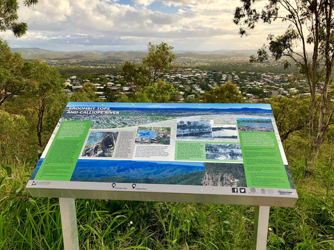Round Hill Lookout - Lightning Ridge Tourism 2