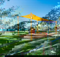 Sarina Beach - Lightning Ridge Tourism