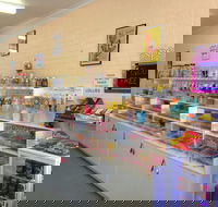 The Pier View Lolly Shop - Lightning Ridge Tourism