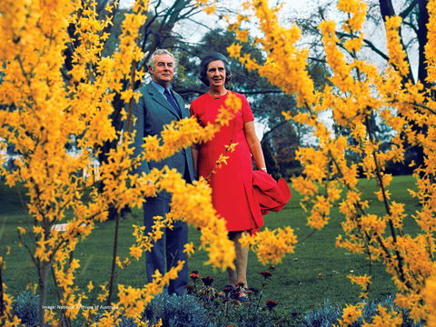 A Changing Australia: The Time Of Gough Whitlam - Lightning Ridge Tourism 0