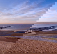 Altona Beach - Lightning Ridge Tourism