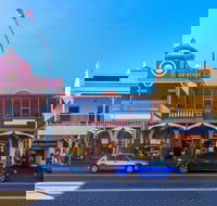 Berry - Lightning Ridge Tourism