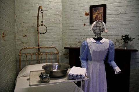 Carcoar Hospital Museum - Lightning Ridge Tourism 2