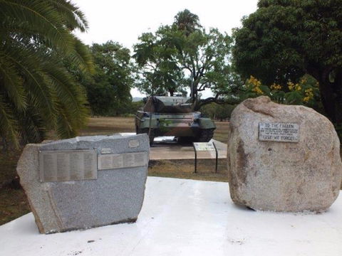Cooktown War Memorial - Lightning Ridge Tourism 0