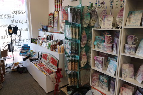 Goulburn Soap World - Lightning Ridge Tourism 2