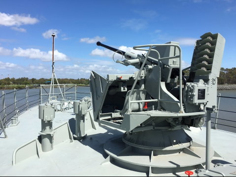 HMAS Gladstone - Lightning Ridge Tourism 2