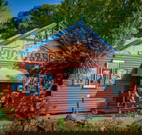 Huskisson Pictures - Lightning Ridge Tourism