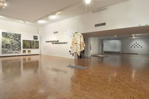 Noosa Regional Gallery - Lightning Ridge Tourism 0
