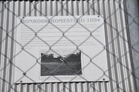 Old Bonrook Station Homestead - Lightning Ridge Tourism 1