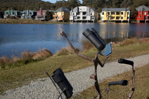 Sculpture Trail At Lake Crackenback Resort And Spa - Lightning Ridge Tourism 0