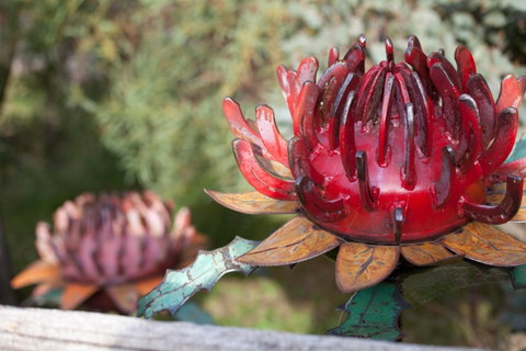 Sculpture Trail At Lake Crackenback Resort And Spa - Lightning Ridge Tourism 1