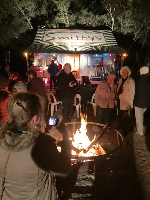 Smithy's Outback Dinner And Show - Lightning Ridge Tourism 1
