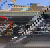 Ted and Olive Boutique - Lightning Ridge Tourism